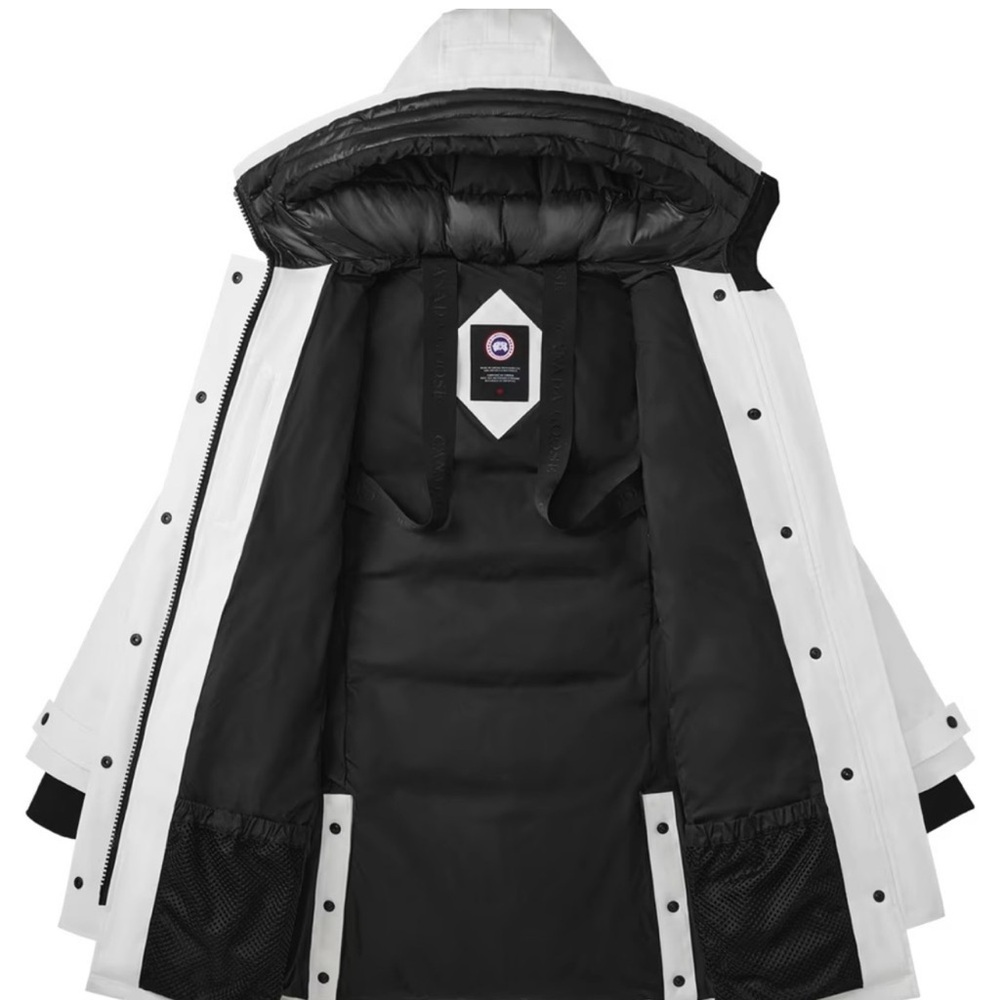 Canada Goose Shelburne Women's White Puffer Coat - Picture 11 of 15